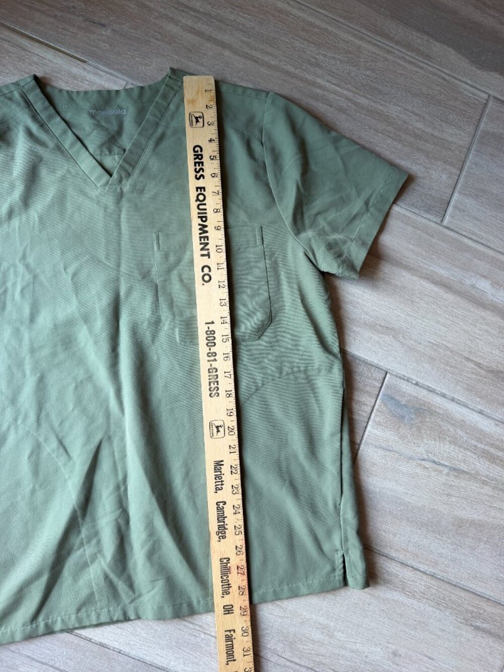 Mandala Army Green Scrub Set - V-Neck Top & Cargo Bottoms - Women's Size L - Picture 6 of 13